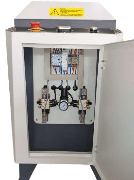 Mașină de Debitat Baghete din PVC cu Matrite Rapida - CN301S