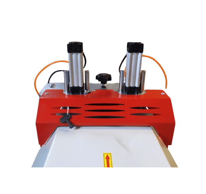 Mașină de Debitat Baghete din PVC cu Matrite Rapida - CN301S