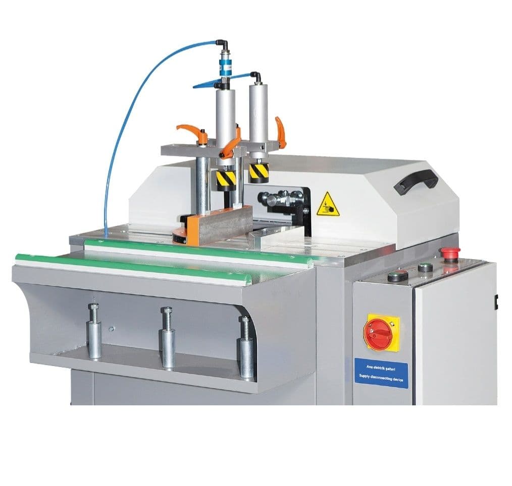 Masina de Frezat Profile Montant - AF323