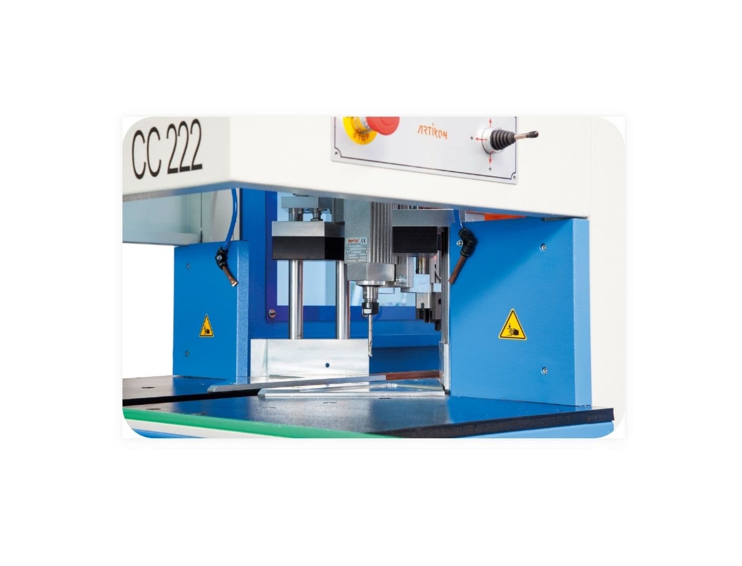 Mașina de Curațat Colturi CNC ptr. Profile PVC (2 axe) - CC222