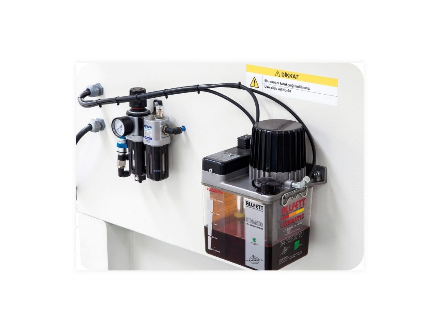 Mașina de Curațat Colturi CNC ptr. Profile PVC (2 axe) - CC222